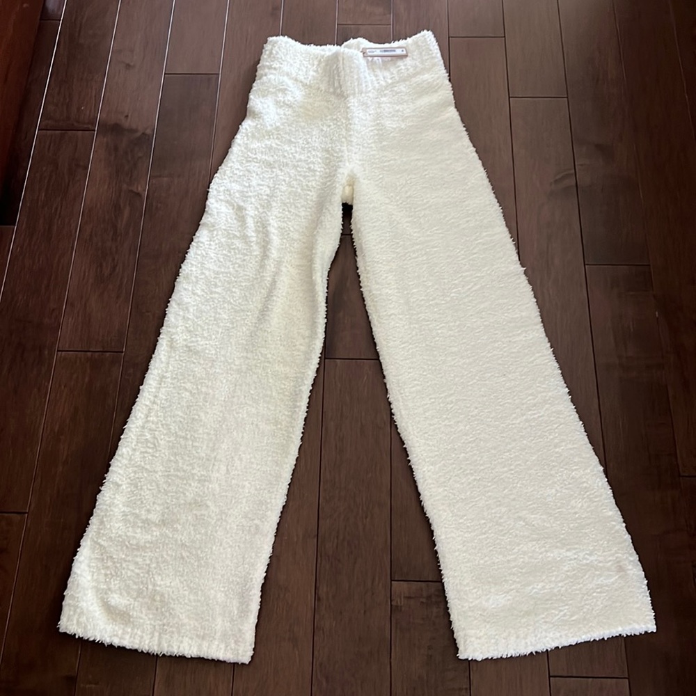 Skims size M pants